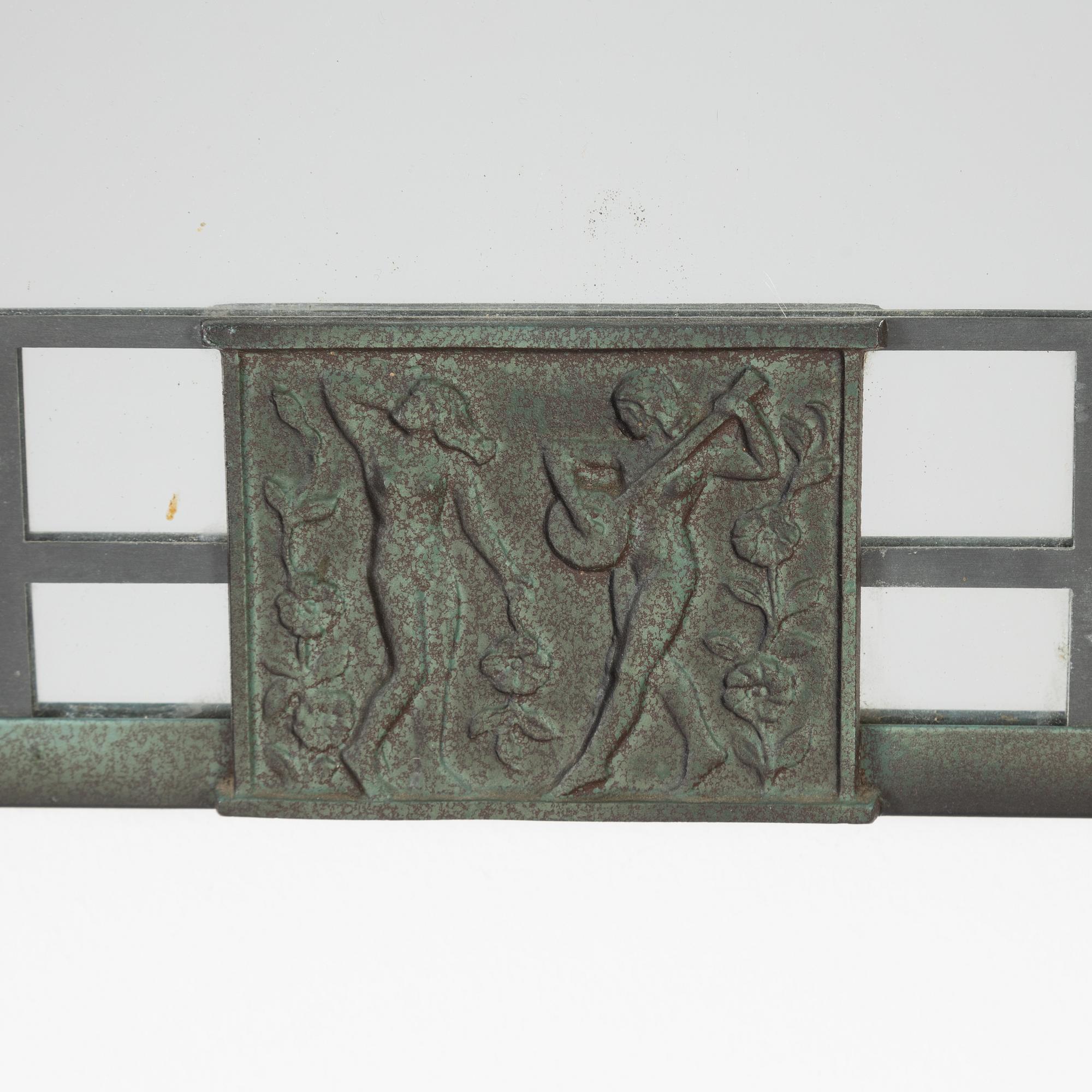 A mirror, first half of the 20th Century.