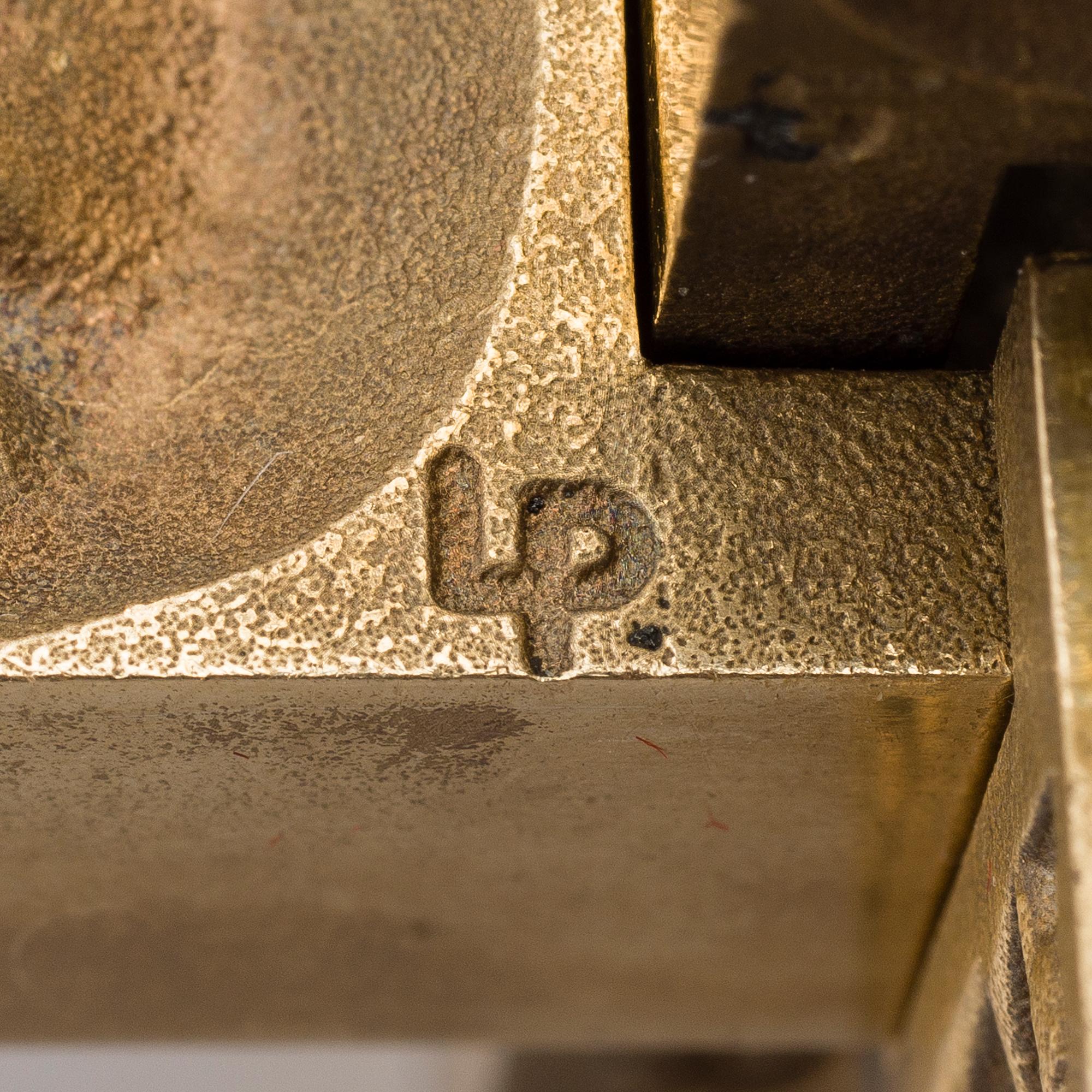 Laila Pullinen, sculpture / medal, bronze, signed LP, numbered  13473.