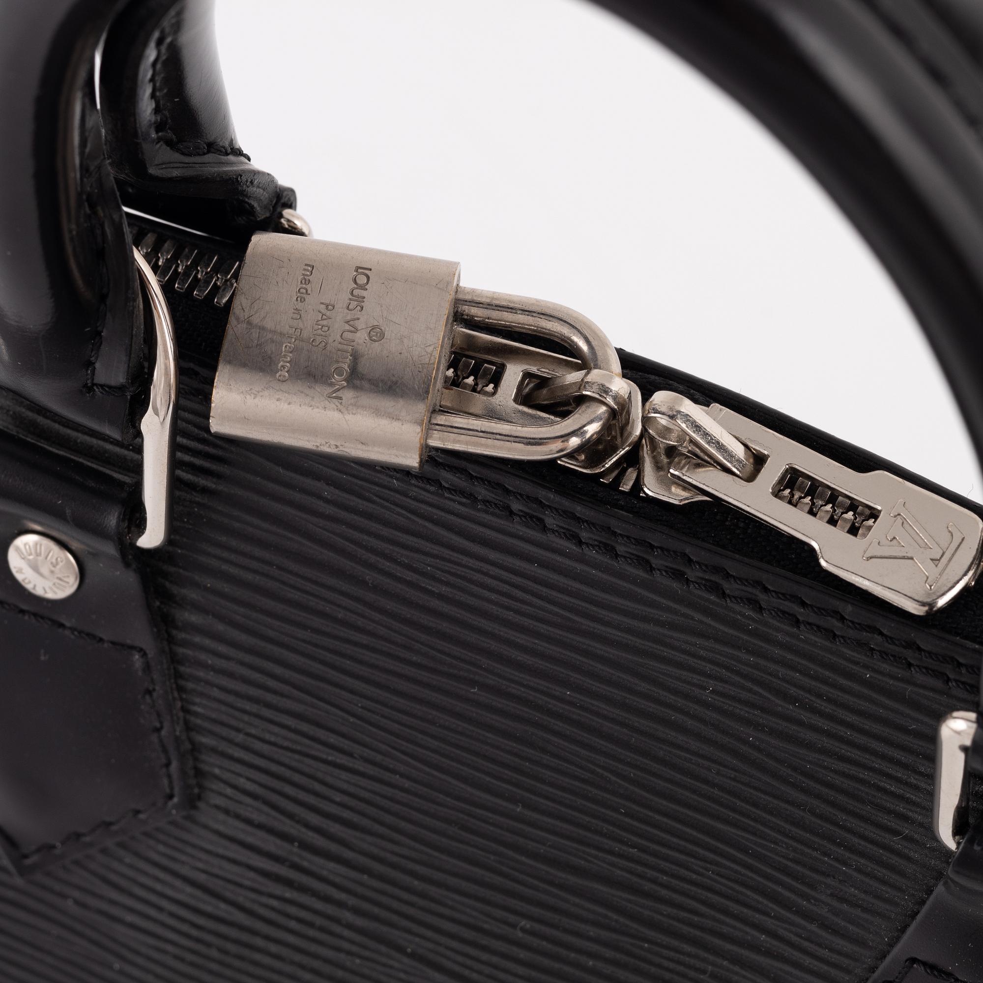 Louis Vuitton, väska, "Alma Epi".