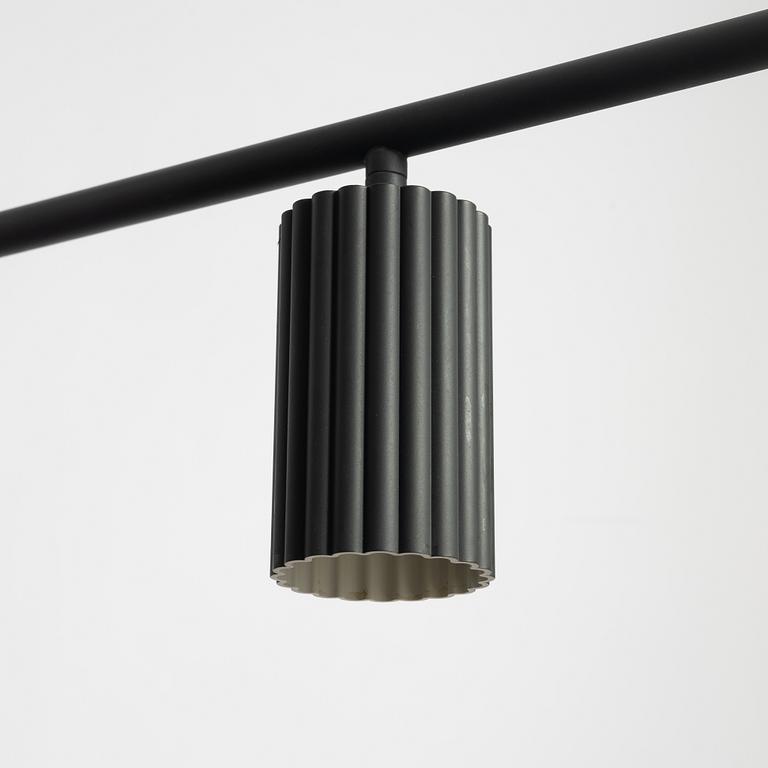 Nina Jobs och Stina Sandwall, taklampa, "Donna Line", Pholc, samtida.