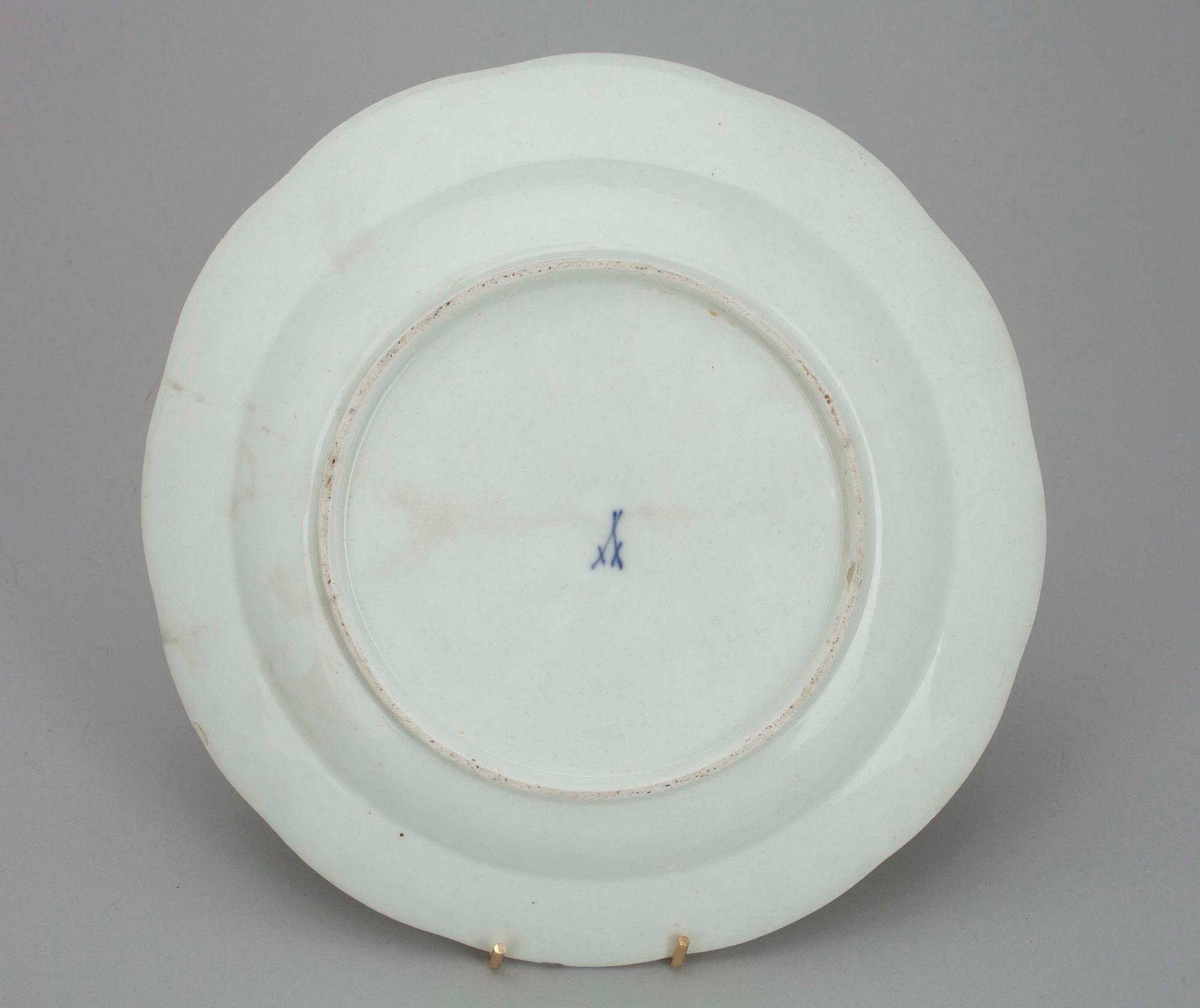 TALLRIKAR, 4 st, porslin, Meissen, 1700-tal.