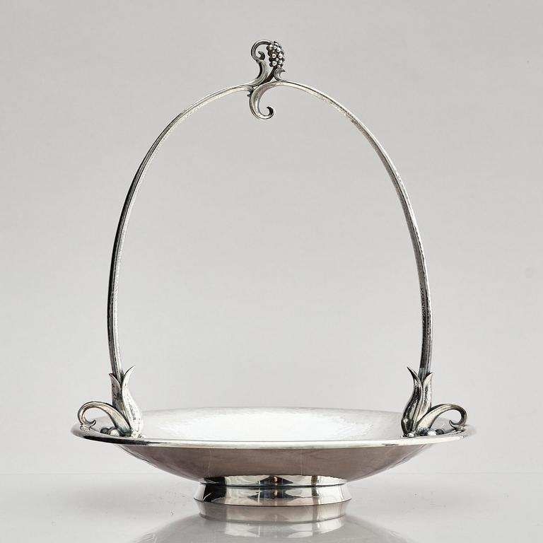 Georg Jensen, a sterling silver bowl, model no 543, design by Harald Nielsen, Copenhagen after 1945.