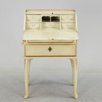A SECRETAIRE, late 18th / early 19th century.