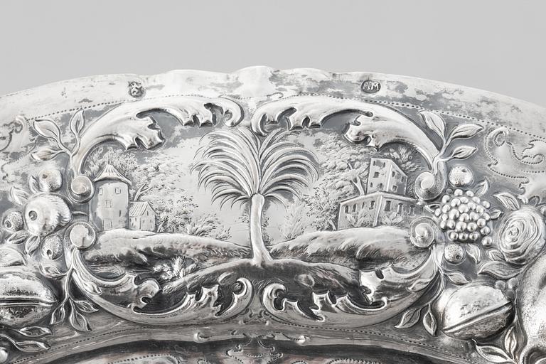 Magnus Myrman, presenterfat, silver, Norrköping (verksam 1706-1730).