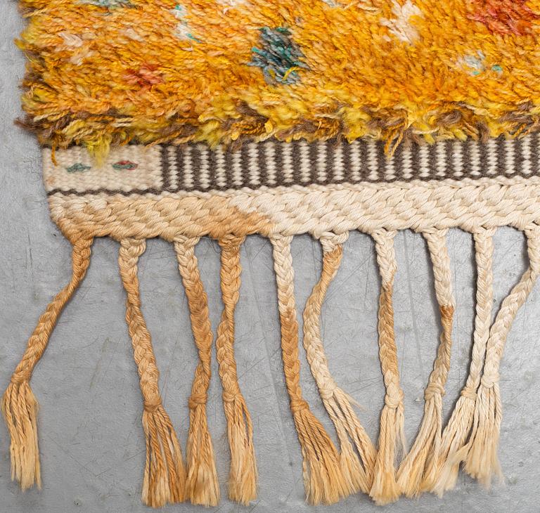 Barbro Nilsson, A carpet, "Magdalena, gul", knotted pile, ca 389-391,5 x 303-305 cm, signed AB MMF BN.