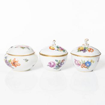 Royal Copenhagen, 13 pieces of a service, 'Saxon Flower', Denmark, 1889-1973.