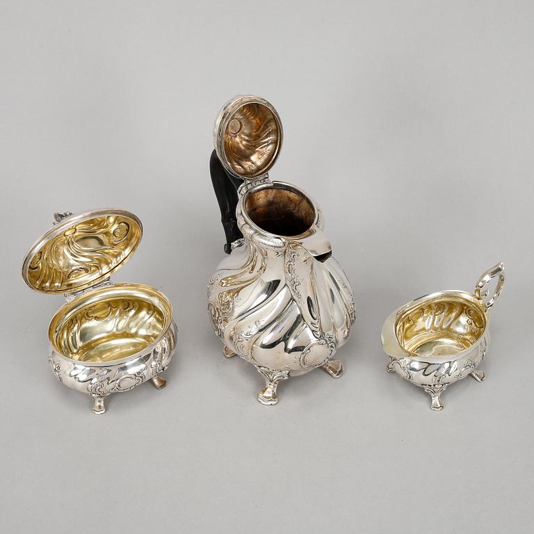 A Swedish rococo-style ailver coffee-set, mark of CG Hallberg, Stockholm 1950.