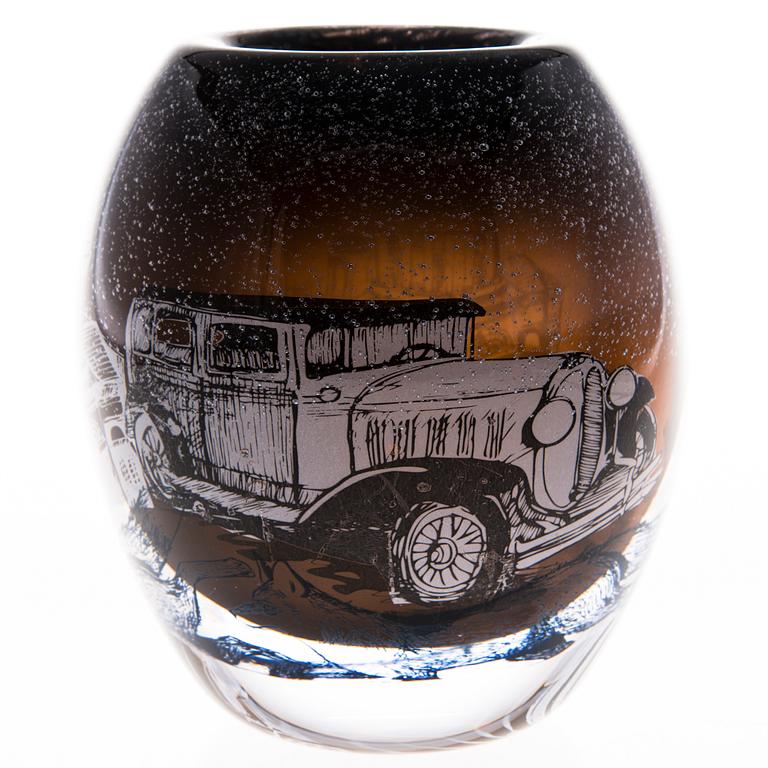 SINI MAJURI, glasskulptur, signerad Sini Majuri 2016.