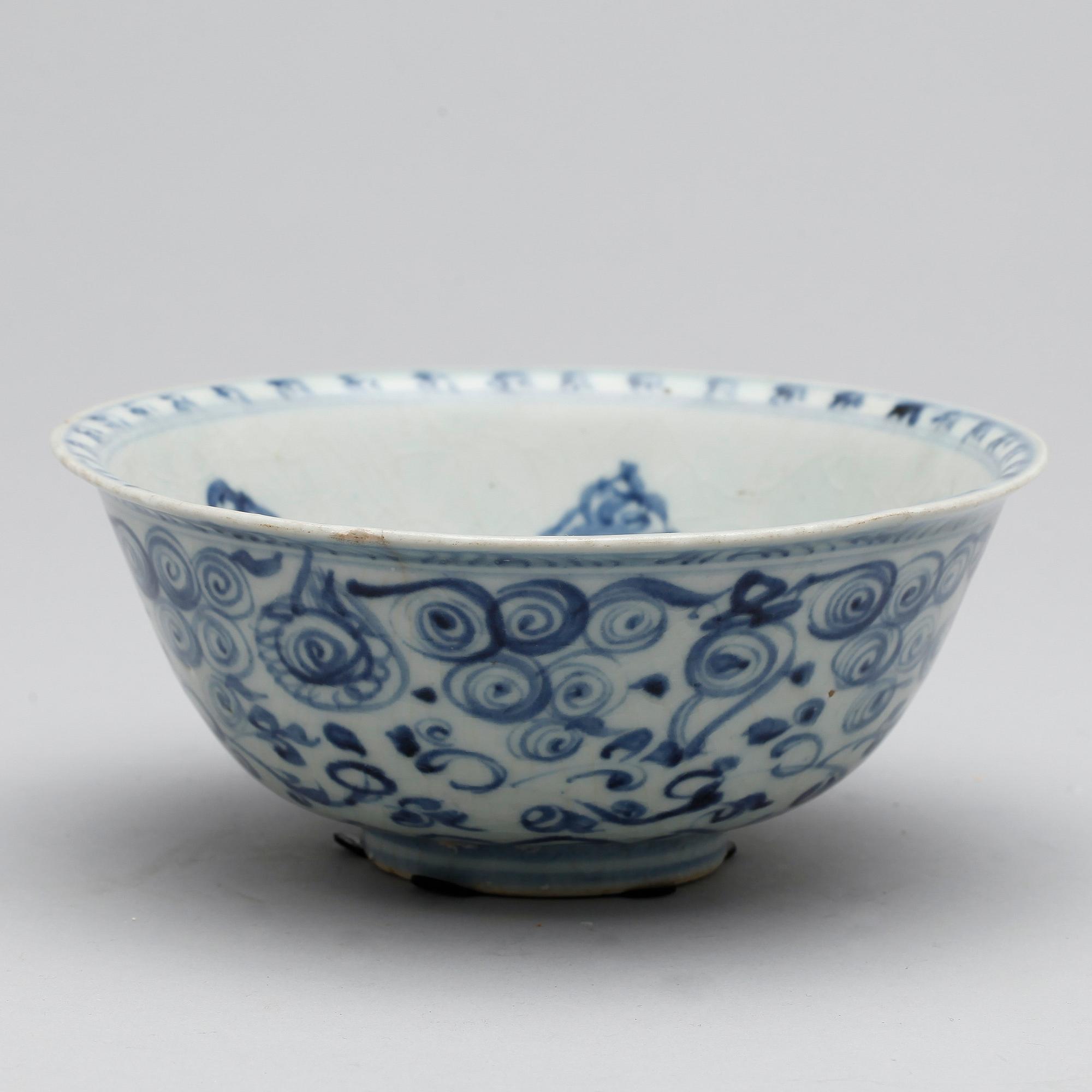 SKÅL, porslin, Ming dynastin (1368-1644).