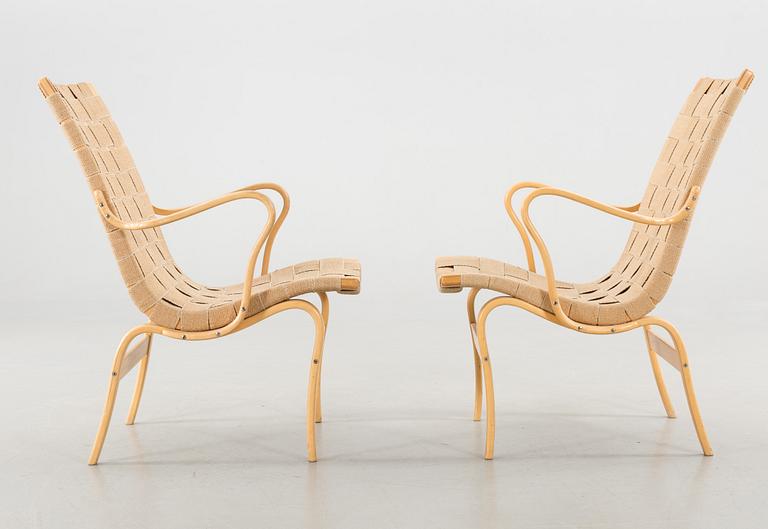 BRUNO MATHSSON, a pair of "Eva" loungecahirs.