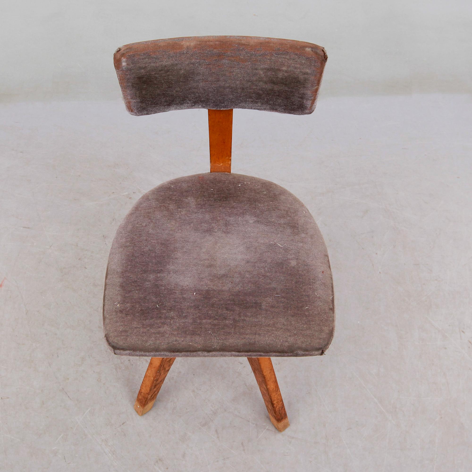 SKRIVSTOL, Tranås, 1900-talets första hälft.