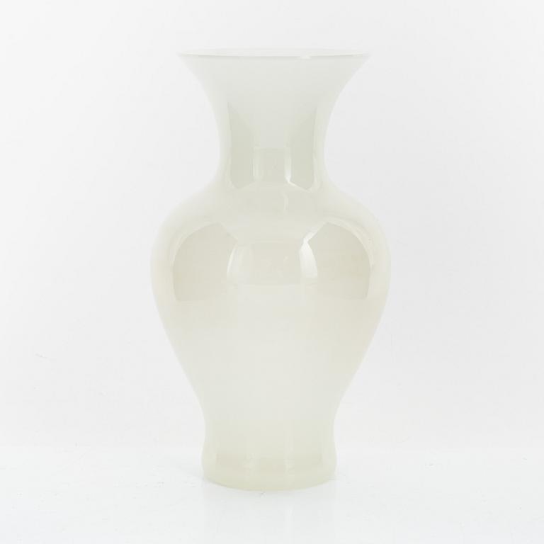 A glass vase, Fratelli Ferro, Murano, Italy.