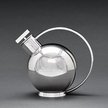 139. Sylvia Stave, a 830/1000 silver cocktailshaker, probably 1930's, maker's mark PV.