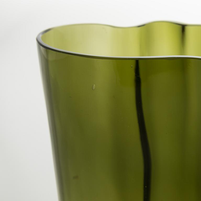 Alvar Aalto, a 1950s glass vase, model 3030, signed Alvar Aalto 3030.