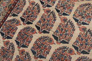 A Bakhtiari carpet, signed, c. 580 x 212 cm.