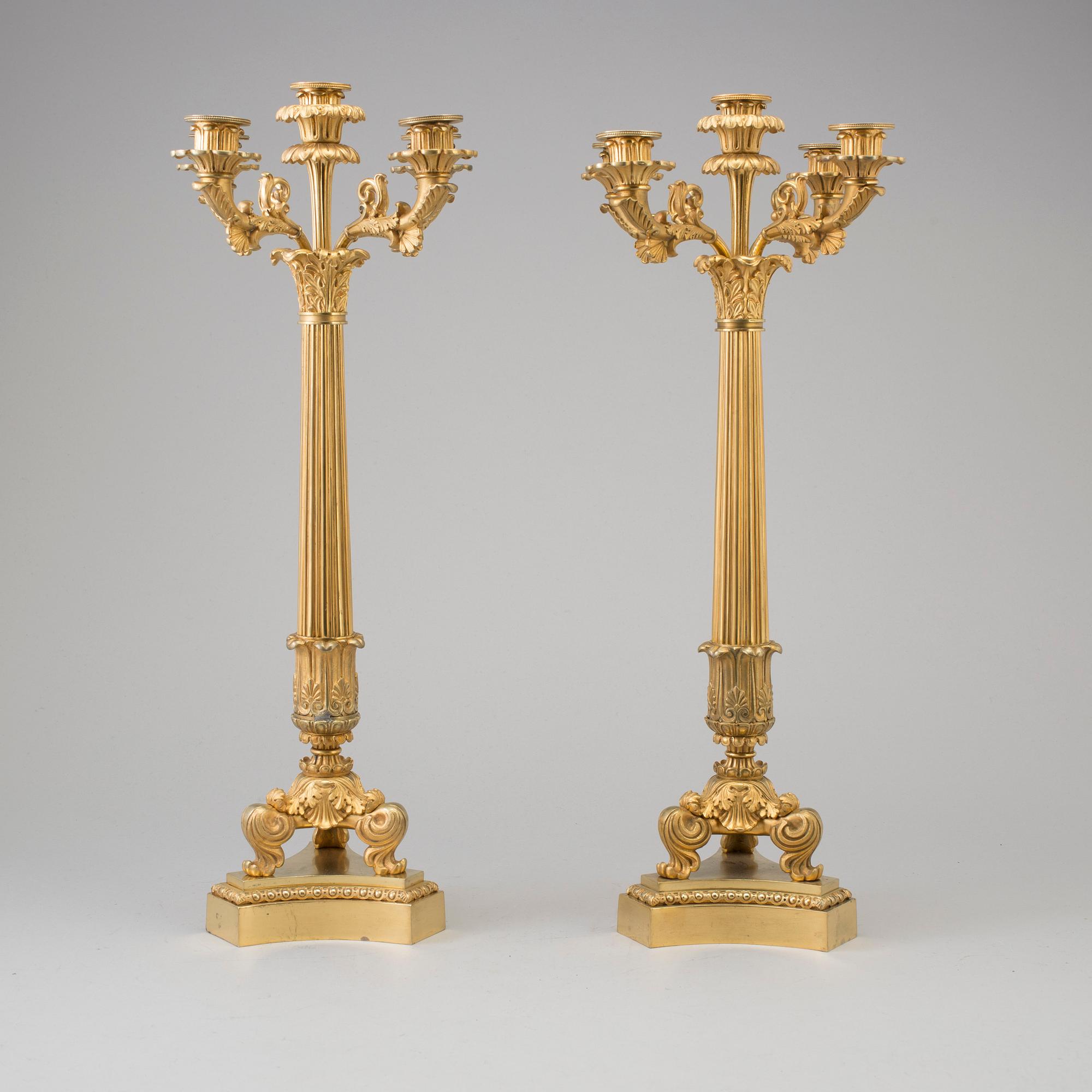 KANDELABRAR, ett par, förgylld brons, senempire, 1800-talets mitt.
