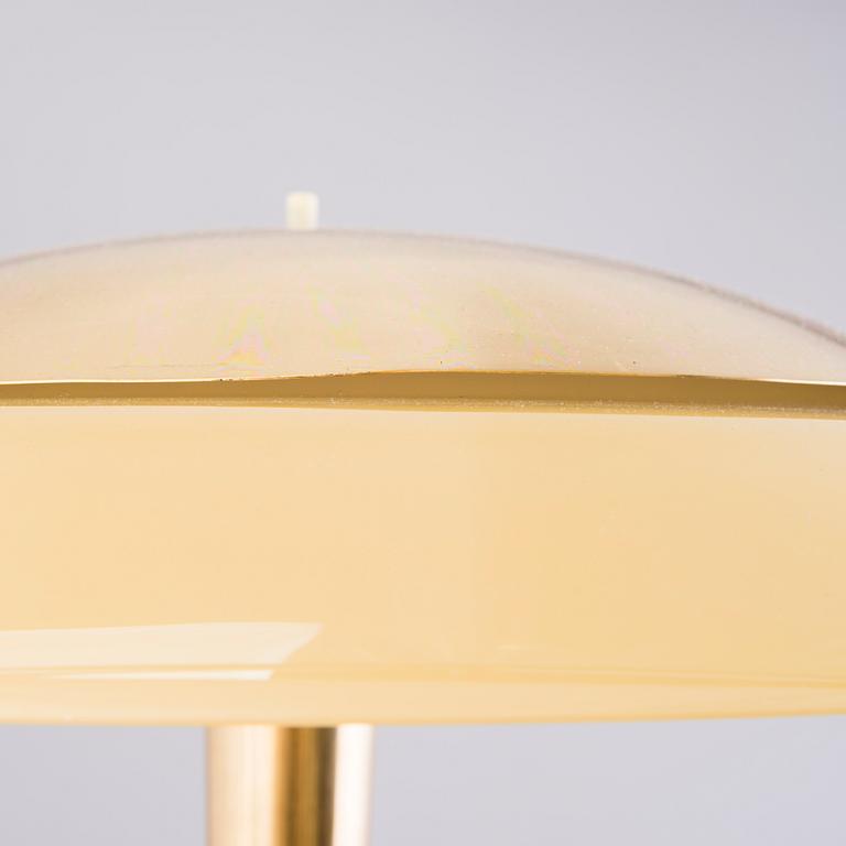 PAAVO TYNELL, a mid-20th-century '5061' table lamp for Taito Oy.