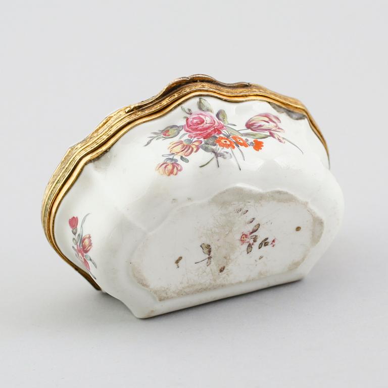 DOSA, porslin, 1700-tal.