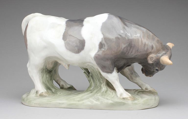 FIGURIN, porslin, Knud Kyhn för Royal Copenhagen 1950.