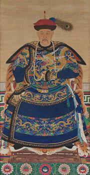 1017. An Ancestral painting of a Manchu bannerman, Qing dynasty, 19th centruy. Signed.