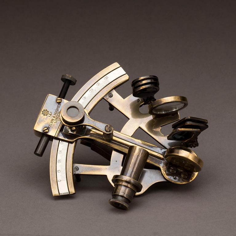 SEXTANT, Kelvin & Hughes London.