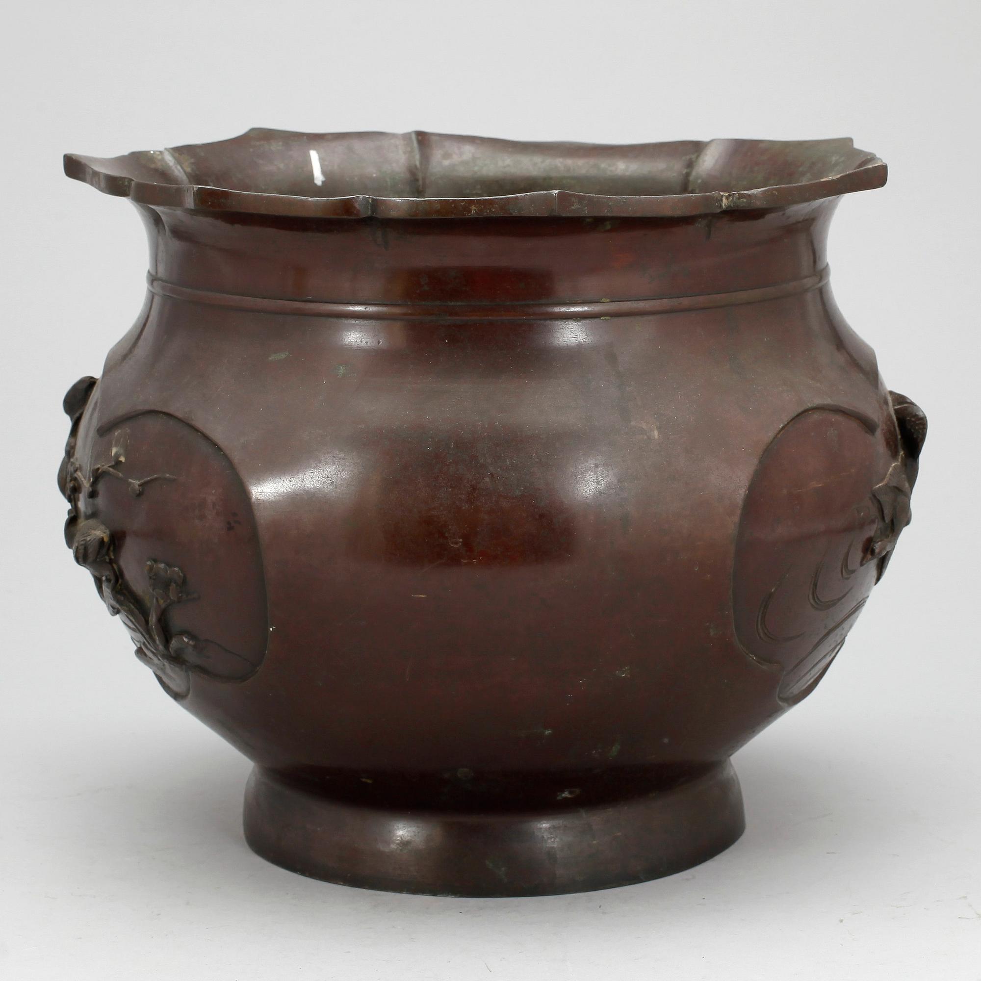 YTTERFODER, orientalisk, 1900-talets första hälft.