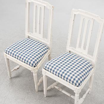 Stolar, ett par, sent 1700-tal. Gustavianska.