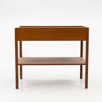 Josef Frank, a model 914 bedside table, Svenskt Tenn.