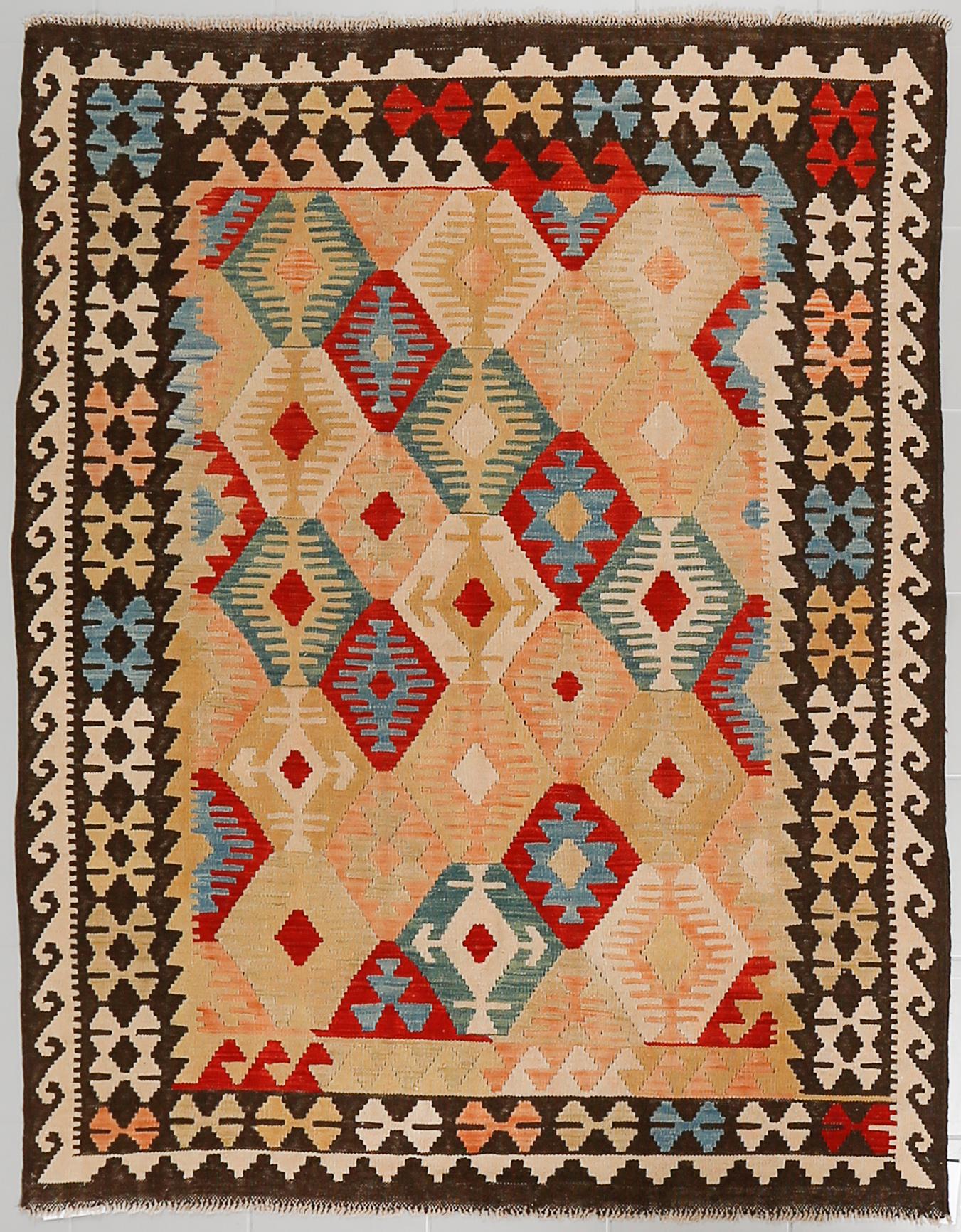 MATTA, kelim, ca 195 x 153 cm.