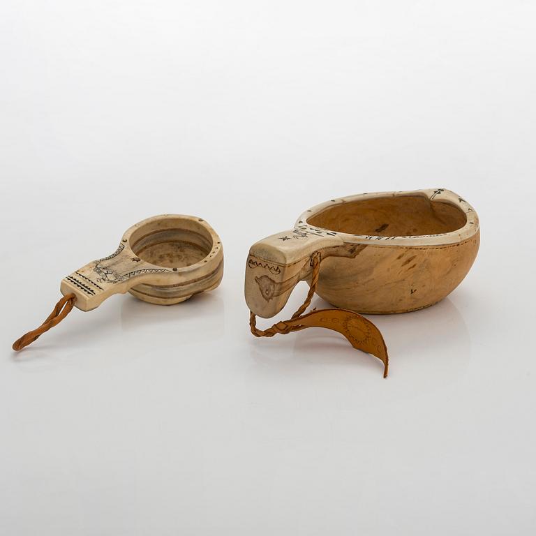 A two piece set of masur birch guksi /cups marked VE, Wilhelm Eriksson, Flakaberg, Sweden.