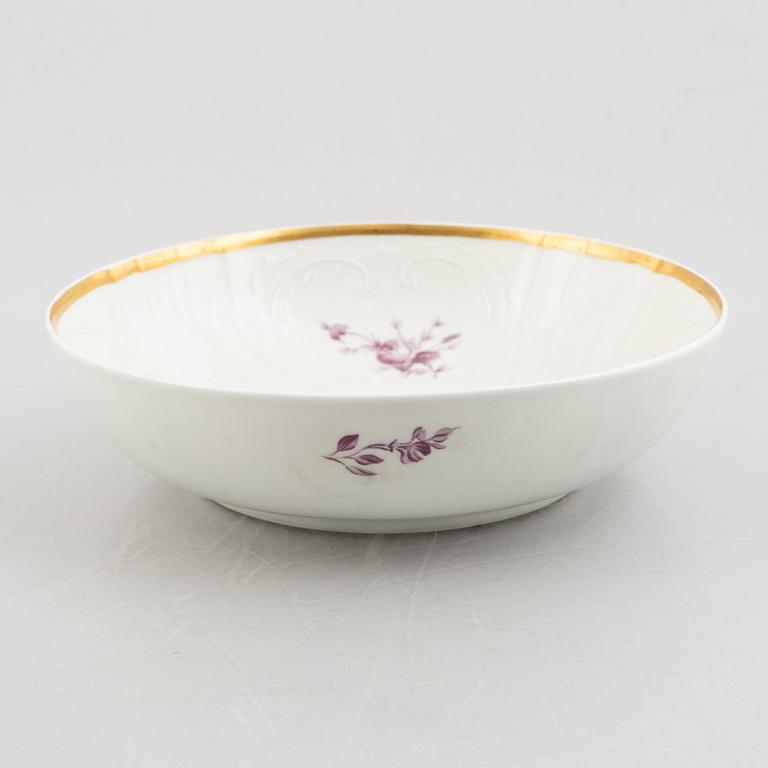 A 61-piece porcelain dinner service, Royal Copenhagen, Denmark, early 20th century.