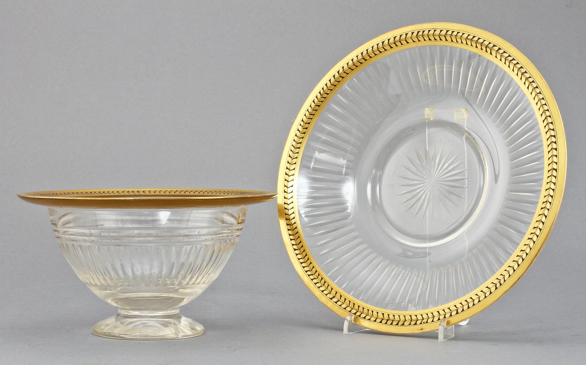 SKÅL PÅ FAT, glas, Frankrike, 1800-tal.