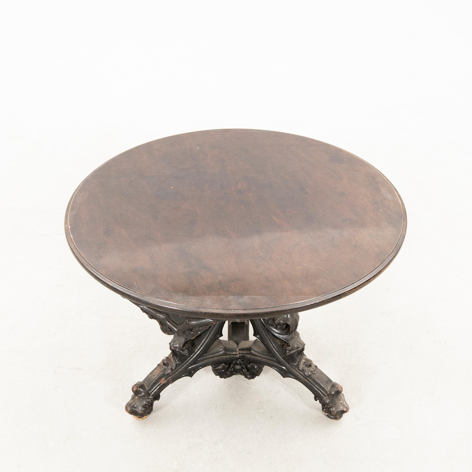 Furniture set, four pieces, China, first half of the 20th century.