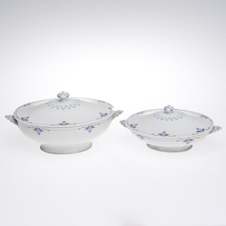 MATSERVIS, ca 64 delar, porslin, Weimar, Tyskland tidigt 1900-tal.