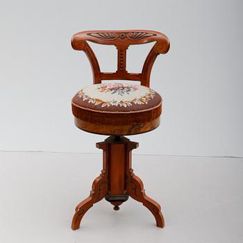 PIANOSTOL, 1800-talets andra hälft.