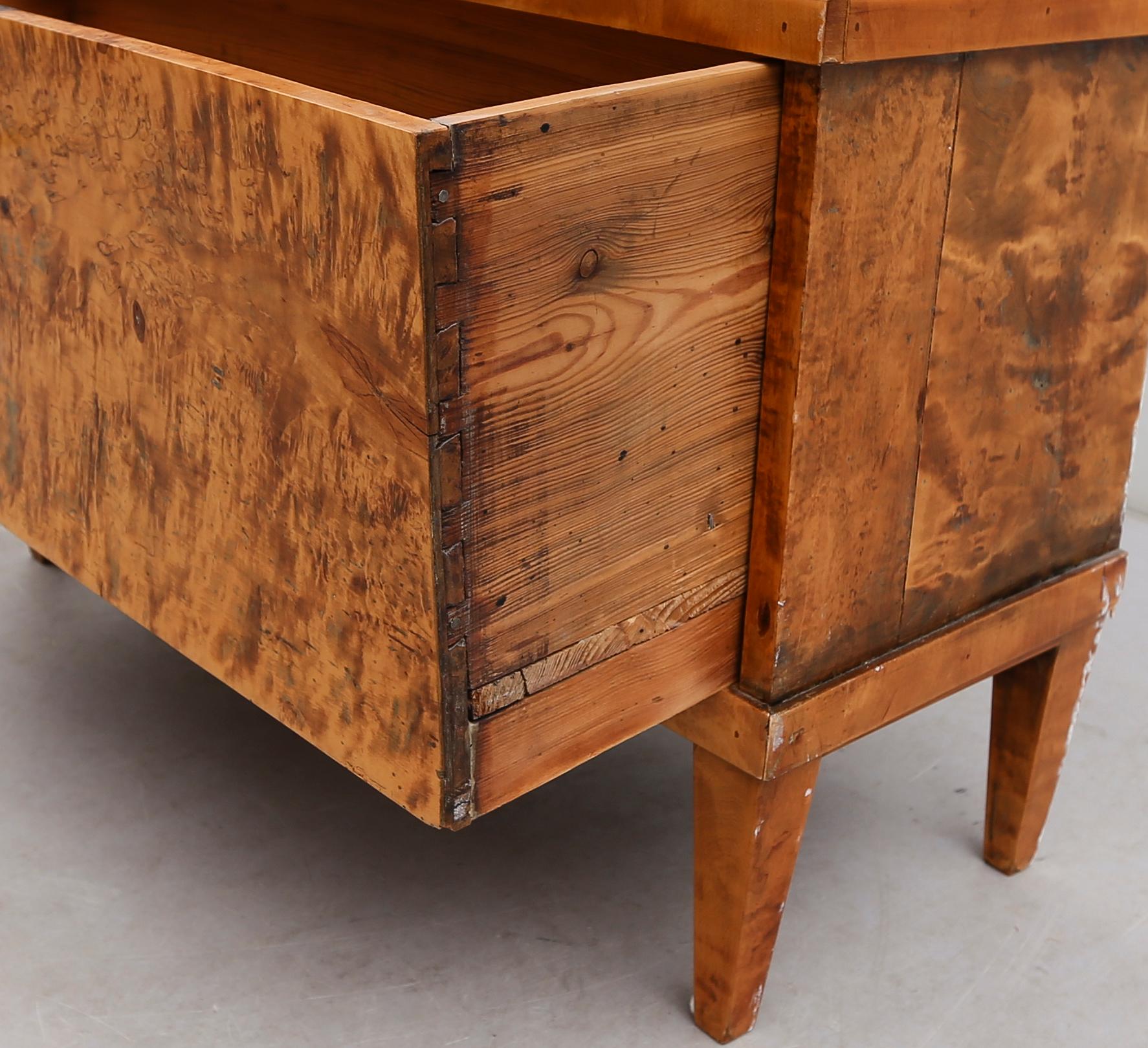 SKÅP, 1800-talets andra hälft, senare montering.