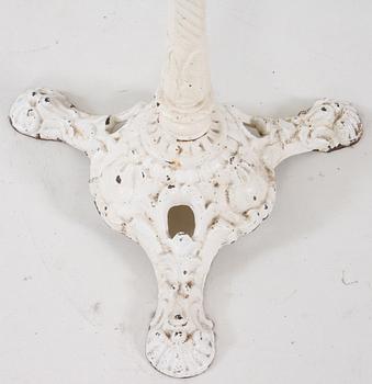 CAFÉBORD, gjutjärn, 1900-talets första hälft.