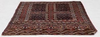 Carpet, Turkmen, approx. 160 x 134 cm.