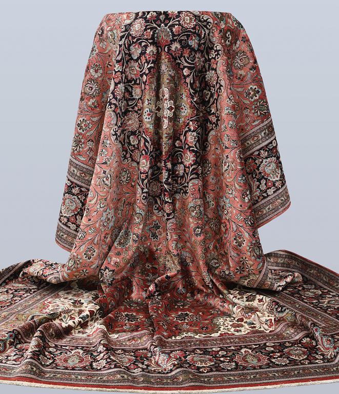 Rug, silk, Ghom, 424 x 307 cm.