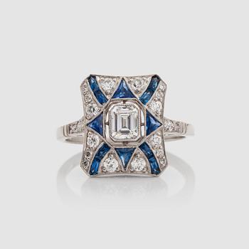 1246. An Art Deco sapphire and diamond, 0.42 ct according to engraving, ring.