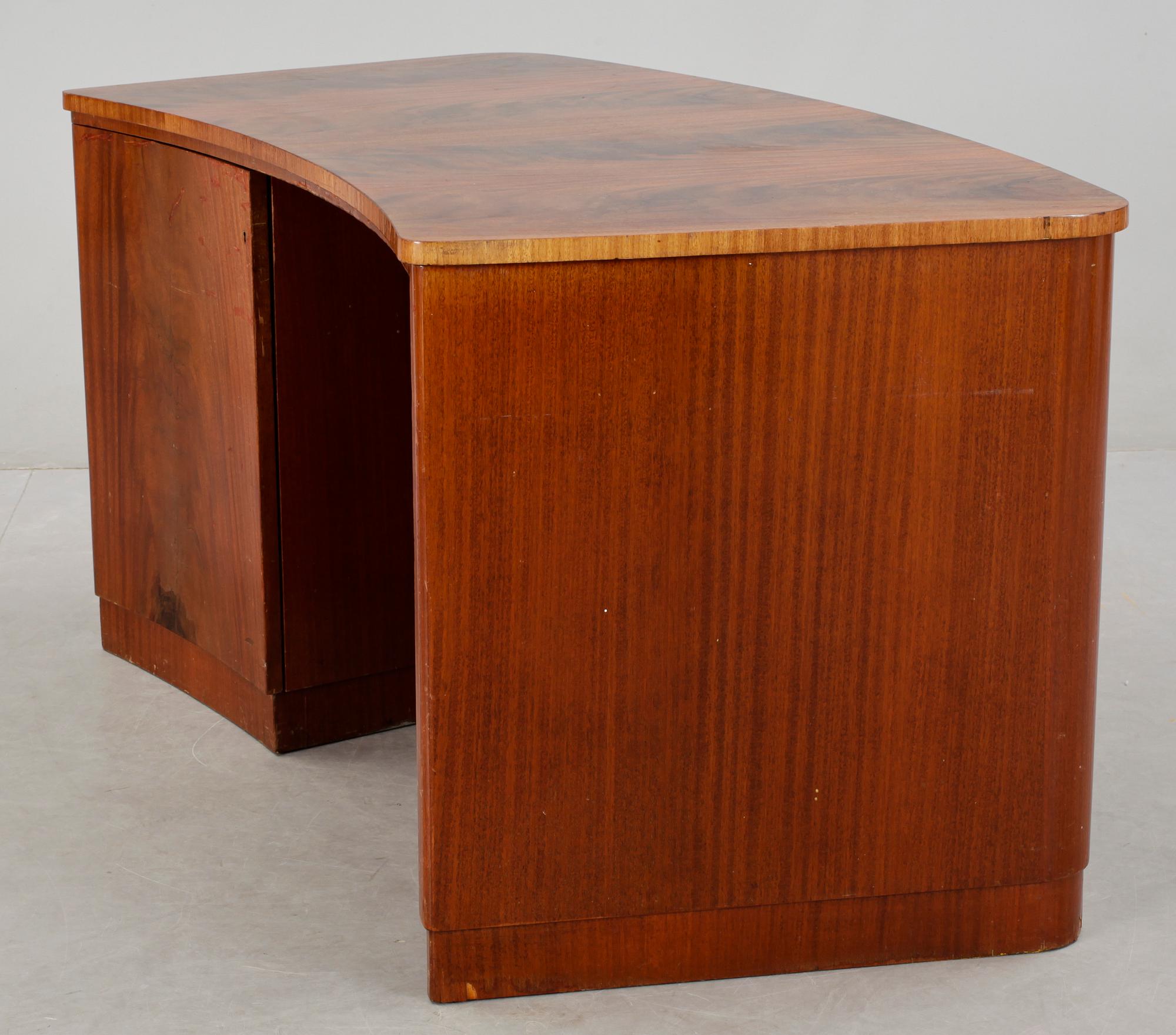 SKRIVBORD, 1930/1940-tal.