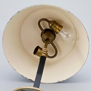 BORDSLAMPA, mässing, 1940-tal.