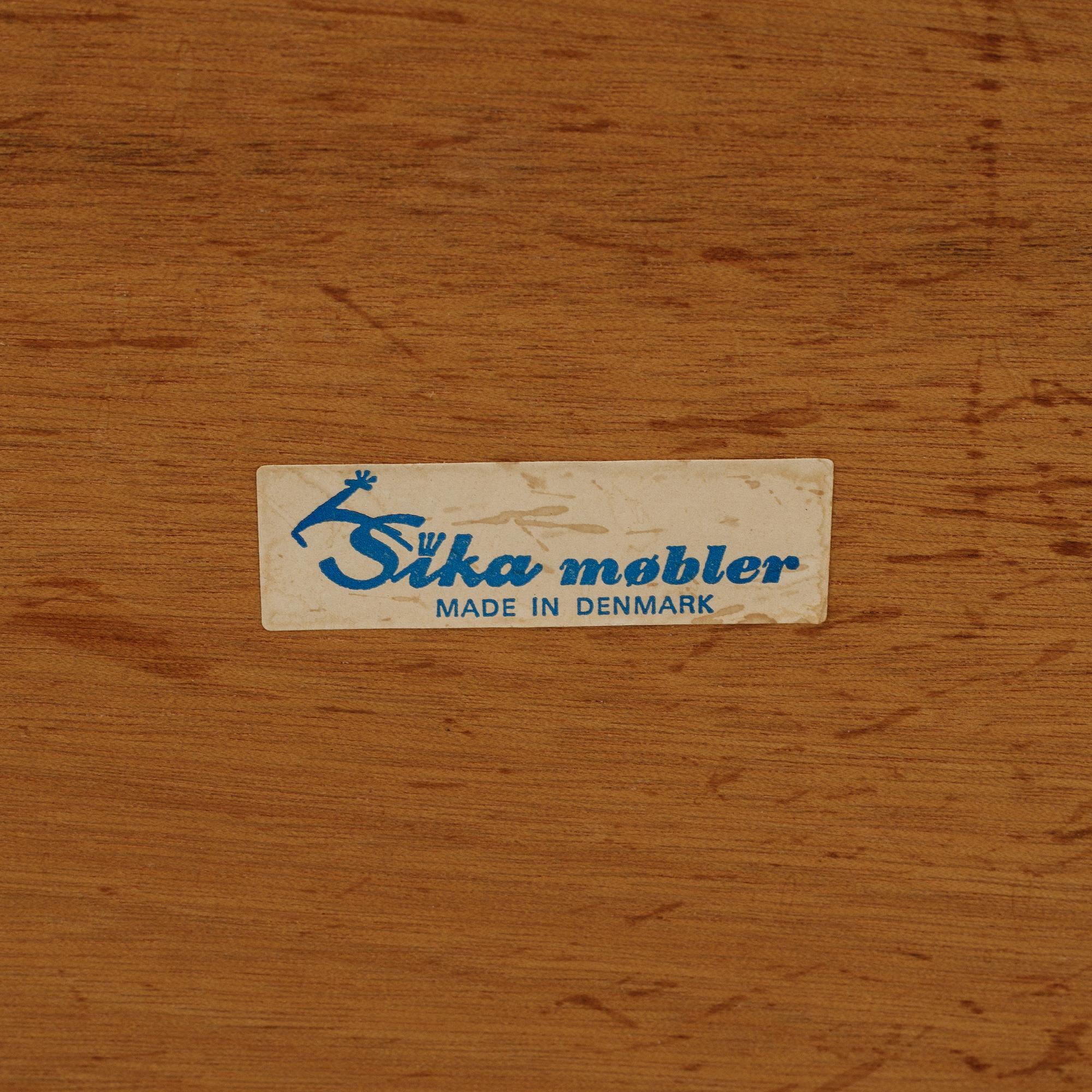 A teak drinks trolley, Sika Möbler, Denmark, 1950's/60's.