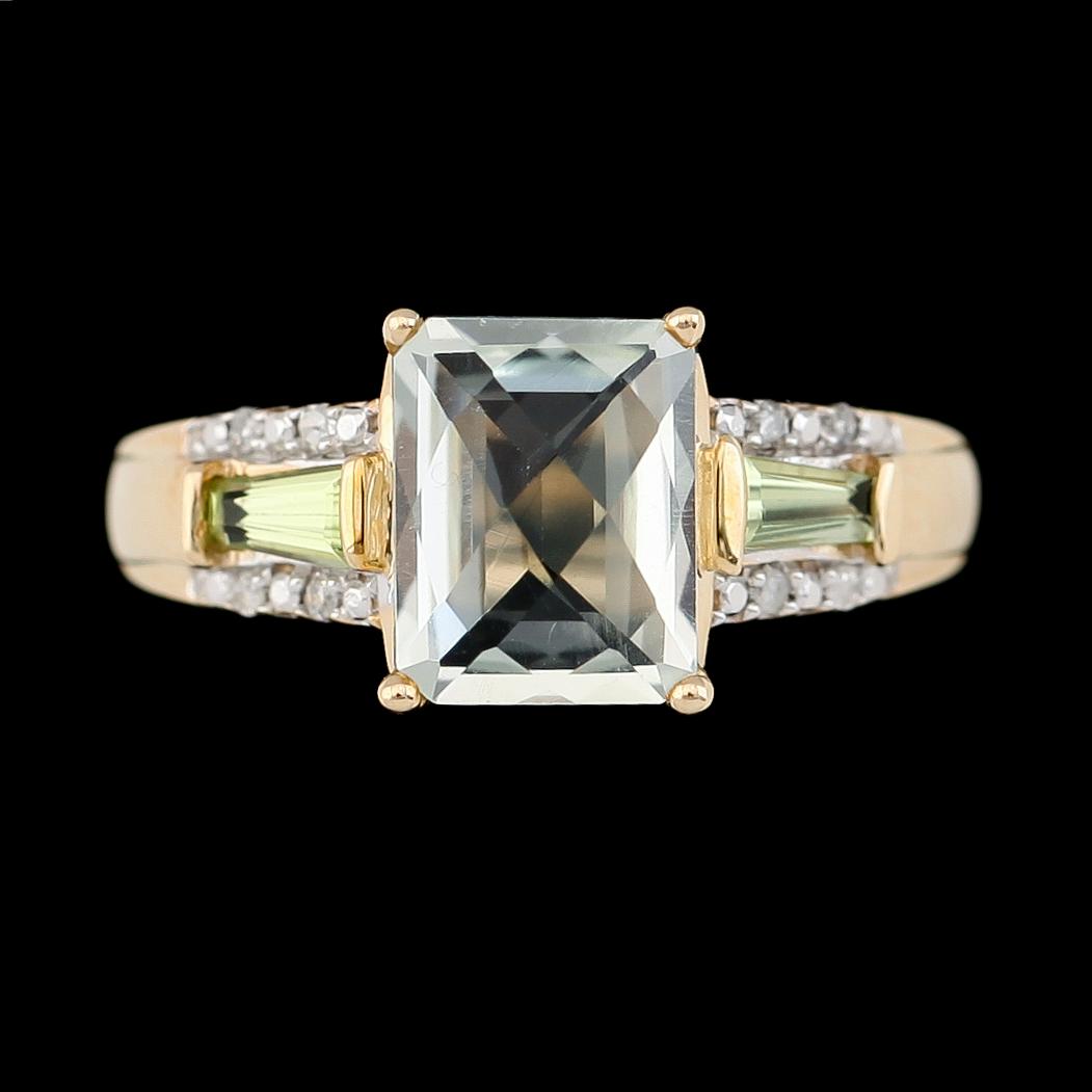 RING, 10K gult guld, grön ametist, peridoter, diamanter.