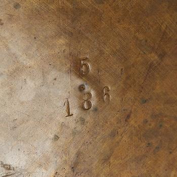 URNA, mässing 1800-tal.