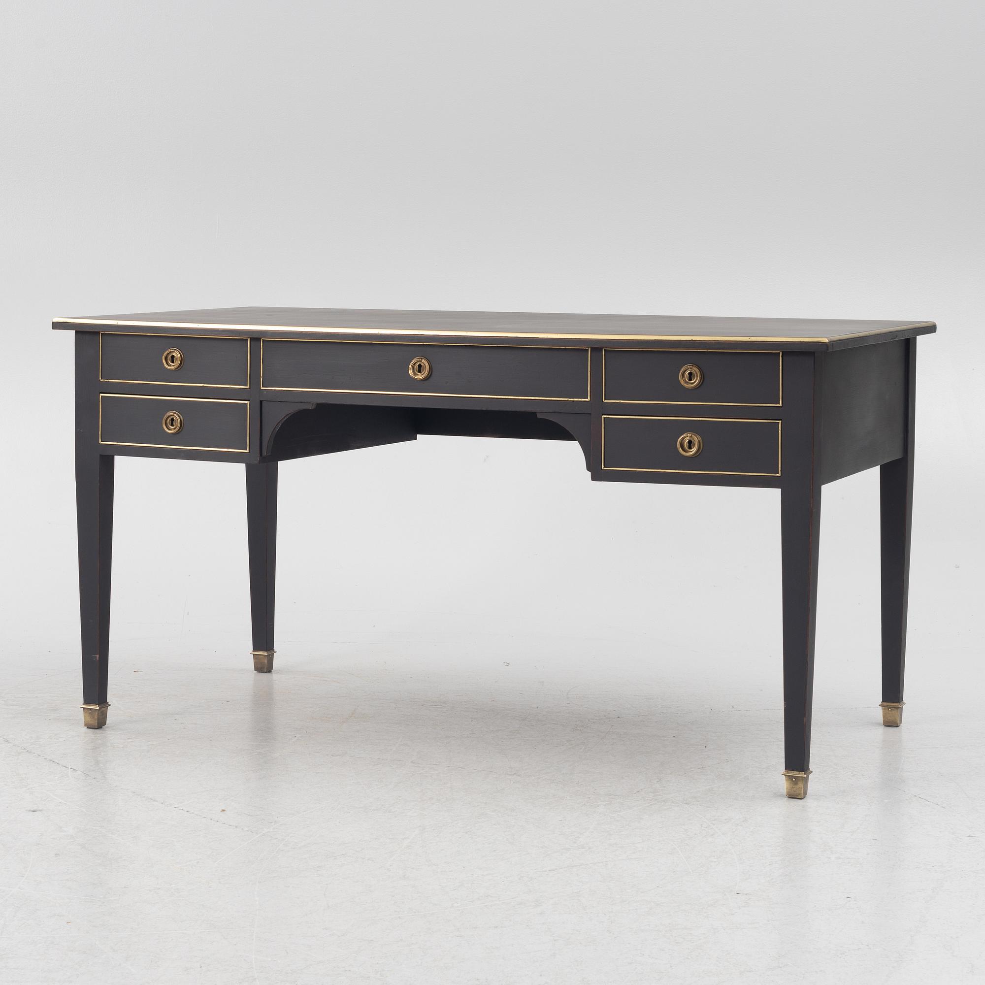 Skrivbord, gustaviansk stil, tidigt 1900-tal.