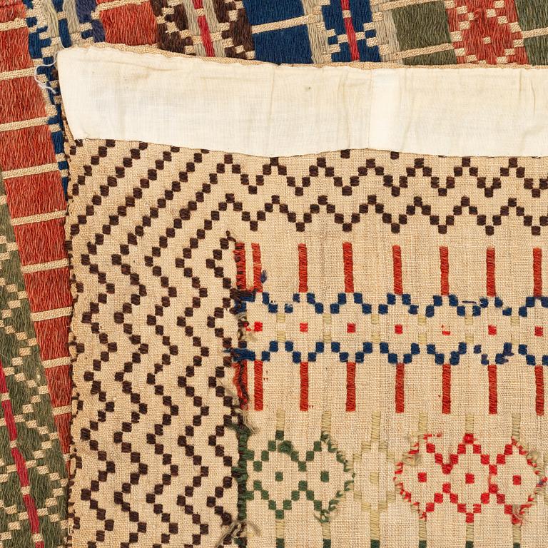 Bordstäcke/bonad, krabbasnår, Skåne, ca 193 x 134 cm.