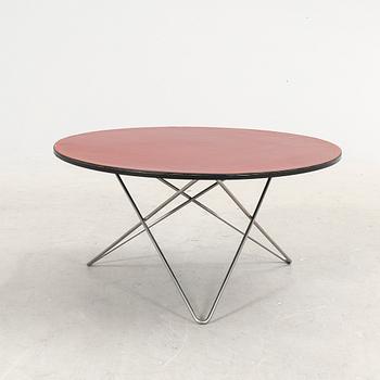 Dennis Marquat, bord, "O table" för OX Denmarq, 2022 Danmark.