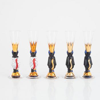 Gunnar Cyrén, carafe and 13 schnapps glasses from the Nobel Service, Orrefors, late 20th century.