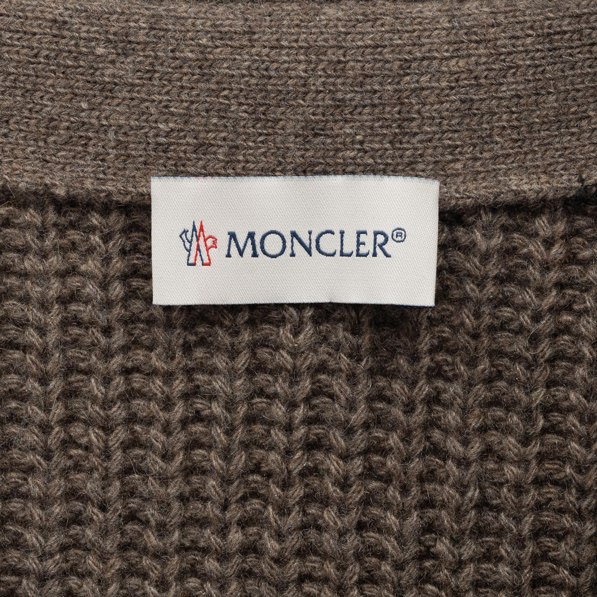 Moncler, a cashmere 'Cardigan Tricot', size S.